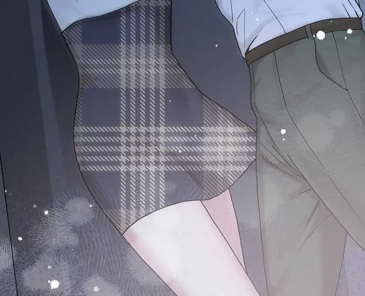 I Want Both Chapter 3, page 24